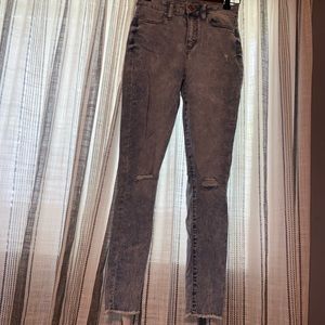 So Light washed jeans